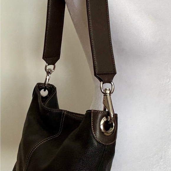 Tignanello Brown Pebbled Leather Hobo Shoulder Bag - Picture 2 of 7